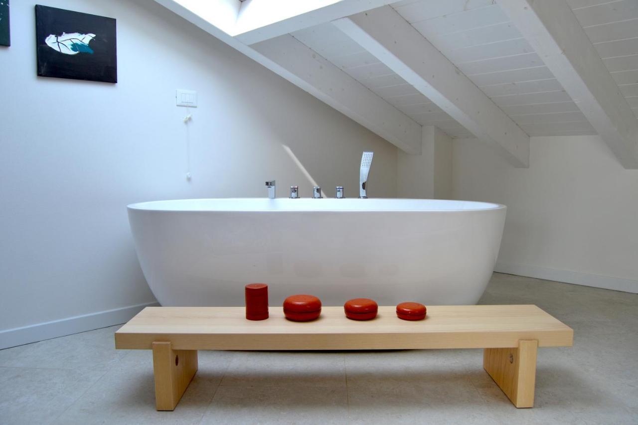 zen AR holiday-home Peschiera del Garda Exterior foto