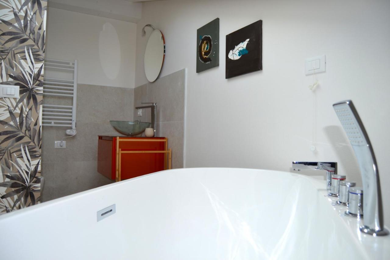 zen AR holiday-home Peschiera del Garda Exterior foto
