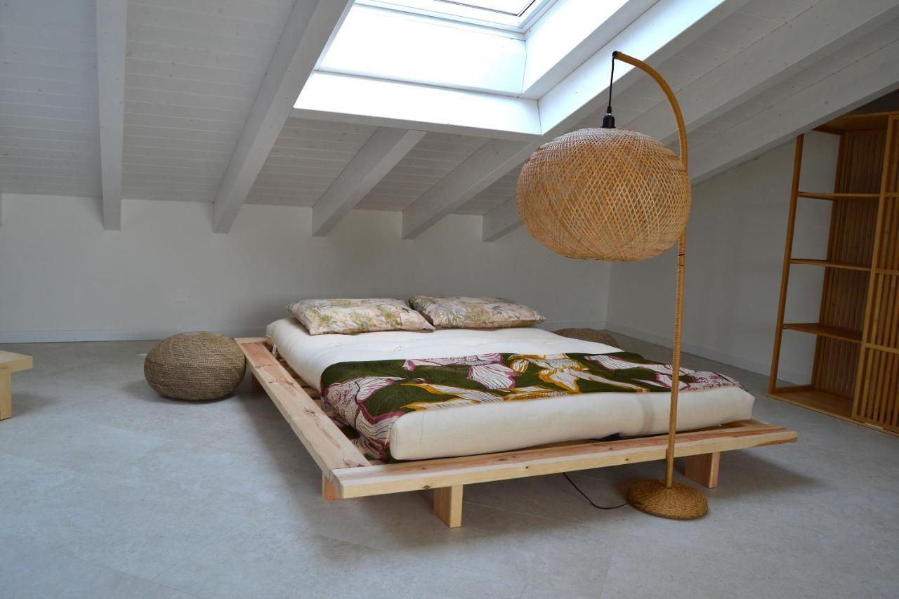 zen AR holiday-home Peschiera del Garda Exterior foto